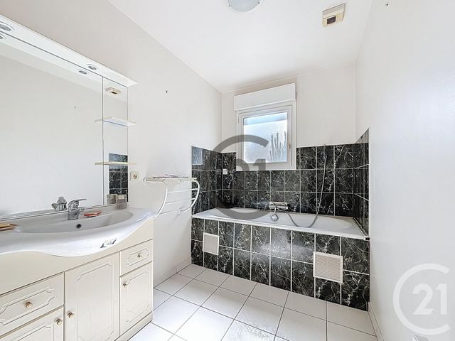 maison à vendre - 5 pièces - 127.06 m2 - STE GENEVIEVE DES BOIS - 91 - ILE-DE-FRANCE - Century 21 Cl Immo