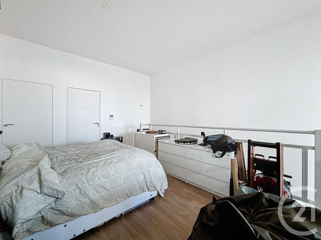 Appartement Loft à vendre - 2 pièces - 57.28 m2 - PUTEAUX - 92 - ILE-DE-FRANCE - Century 21 Cl Immo