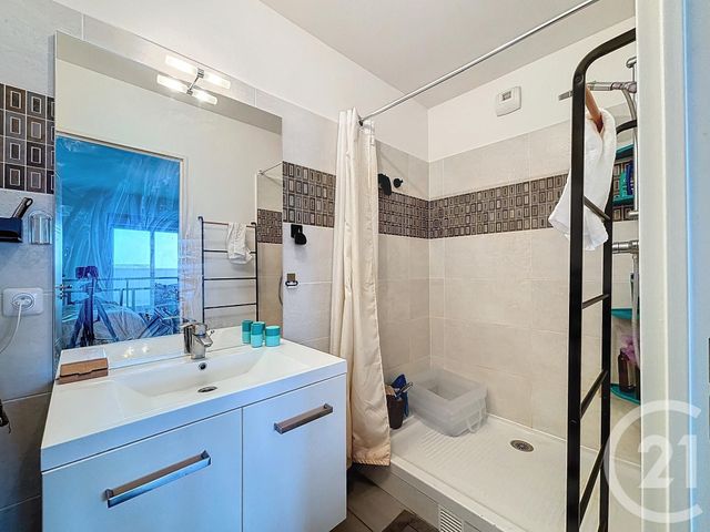 Appartement Loft à vendre - 2 pièces - 57.28 m2 - PUTEAUX - 92 - ILE-DE-FRANCE - Century 21 Cl Immo