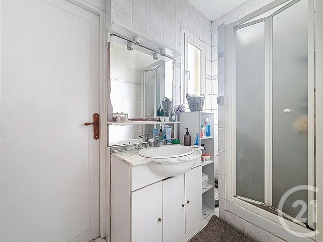 Appartement F4 à vendre - 4 pièces - 65.03 m2 - STE GENEVIEVE DES BOIS - 91 - ILE-DE-FRANCE - Century 21 Cl Immo