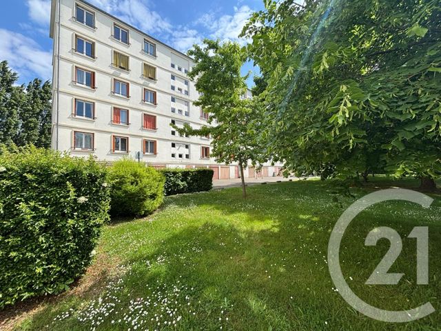 Appartement F4 à vendre - 4 pièces - 65.71 m2 - STE GENEVIEVE DES BOIS - 91 - ILE-DE-FRANCE - Century 21 Cl Immo