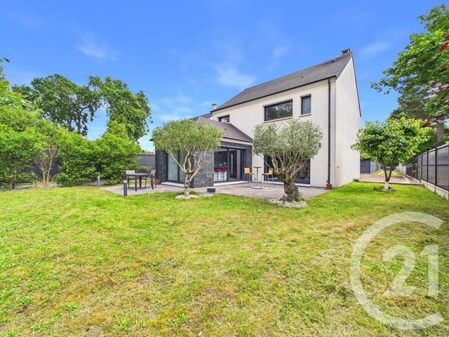 maison à vendre - 6 pièces - 161.02 m2 - STE GENEVIEVE DES BOIS - 91 - ILE-DE-FRANCE - Century 21 Cl Immo