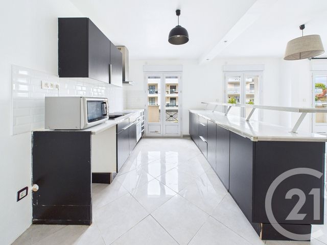 Appartement F3 à vendre - 4 pièces - 81.9 m2 - STE GENEVIEVE DES BOIS - 91 - ILE-DE-FRANCE - Century 21 Cl Immo