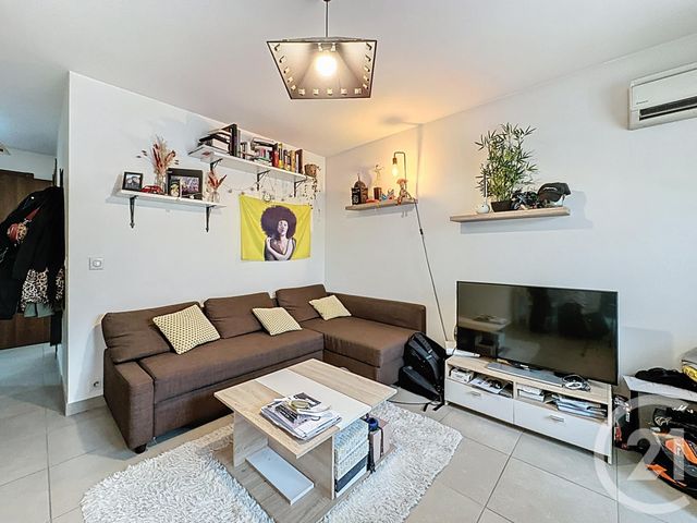 Appartement F2 à louer STE GENEVIEVE DES BOIS