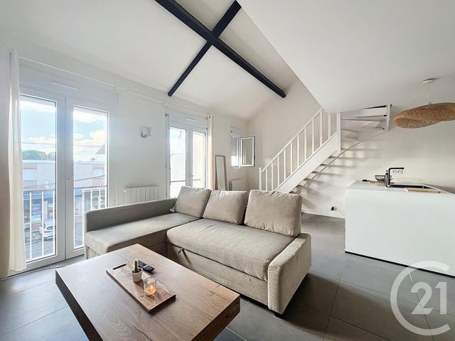 Afficher la photo en grand Appartement F2 à louer - 2 pièces - 40.0 m2 - STE GENEVIEVE DES BOIS - 91 - ILE-DE-FRANCE - Century 21 Cl Immo