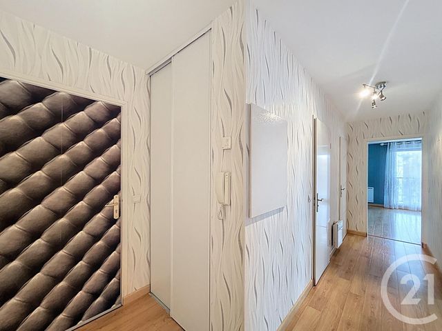 Appartement F3 à vendre - 3 pièces - 59.79 m2 - STE GENEVIEVE DES BOIS - 91 - ILE-DE-FRANCE - Century 21 Cl Immo