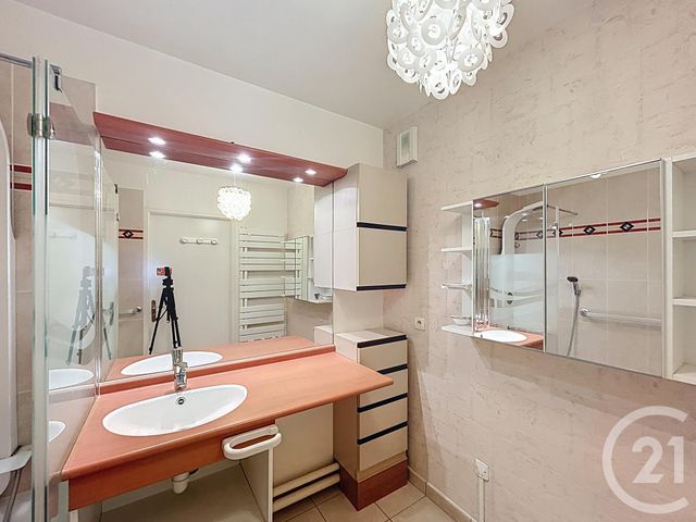 Appartement F3 à vendre - 3 pièces - 59.79 m2 - STE GENEVIEVE DES BOIS - 91 - ILE-DE-FRANCE - Century 21 Cl Immo