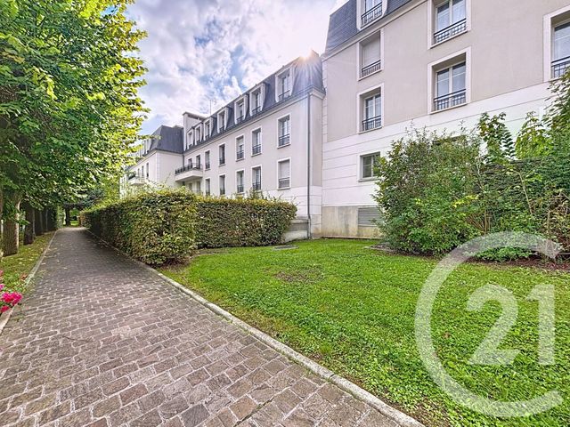 Appartement F4 à louer THIAIS