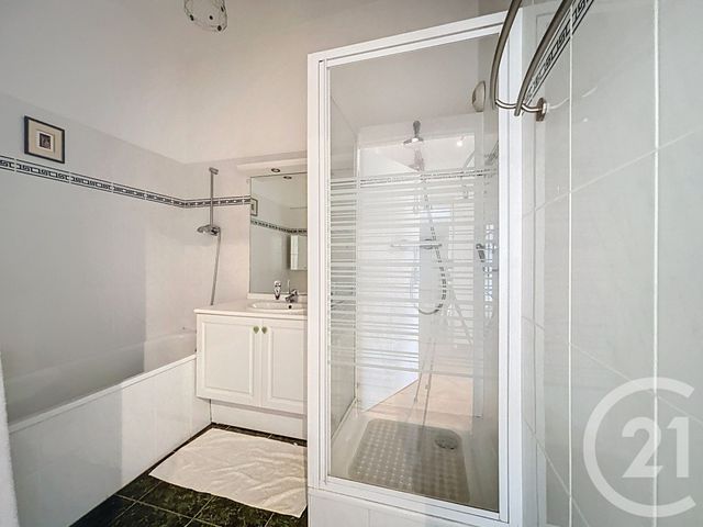 Appartement F4 à louer - 4 pièces - 95.61 m2 - THIAIS - 94 - ILE-DE-FRANCE - Century 21 Cl Immo