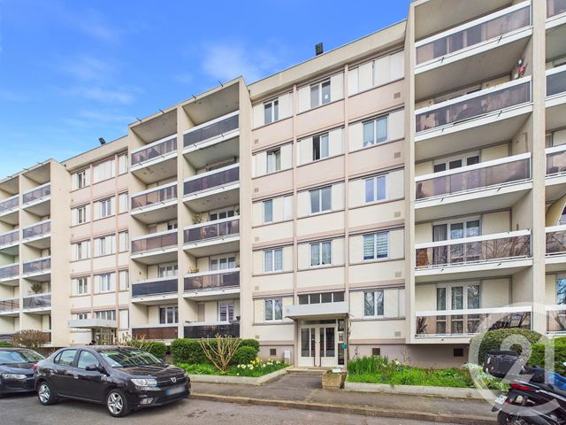 Appartement F3 à vendre - 3 pièces - 61.6 m2 - STE GENEVIEVE DES BOIS - 91 - ILE-DE-FRANCE - Century 21 Cl Immo