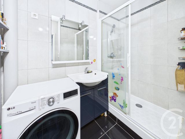 Appartement F3 à vendre - 3 pièces - 61.6 m2 - STE GENEVIEVE DES BOIS - 91 - ILE-DE-FRANCE - Century 21 Cl Immo