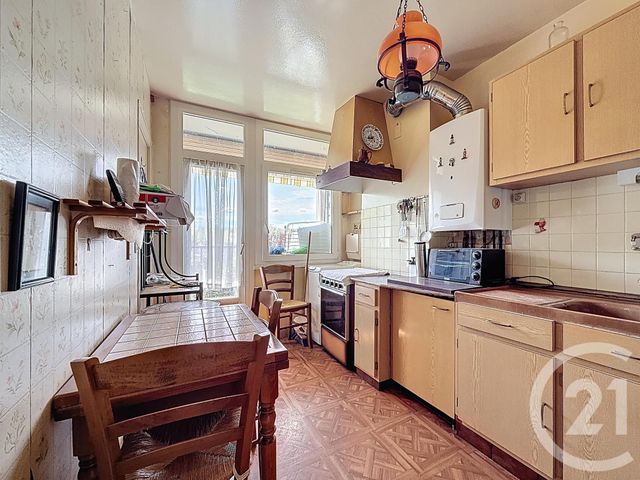 Appartement F4 à vendre - 4 pièces - 72.72 m2 - STE GENEVIEVE DES BOIS - 91 - ILE-DE-FRANCE - Century 21 Cl Immo