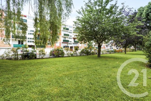 Appartement F4 à vendre - 4 pièces - 68.94 m2 - STE GENEVIEVE DES BOIS - 91 - ILE-DE-FRANCE - Century 21 Cl Immo