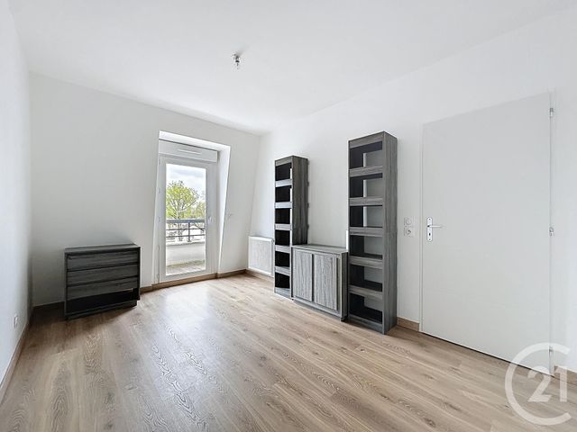 Appartement F2 à vendre - 2 pièces - 49.86 m2 - STE GENEVIEVE DES BOIS - 91 - ILE-DE-FRANCE - Century 21 Cl Immo