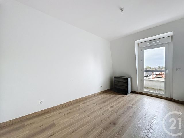 Appartement F2 à vendre - 2 pièces - 49.86 m2 - STE GENEVIEVE DES BOIS - 91 - ILE-DE-FRANCE - Century 21 Cl Immo