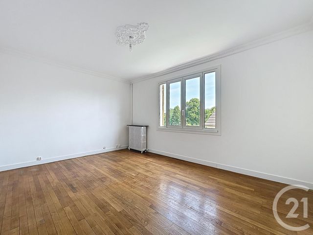 maison à vendre - 6 pièces - 155.58 m2 - STE GENEVIEVE DES BOIS - 91 - ILE-DE-FRANCE - Century 21 Cl Immo